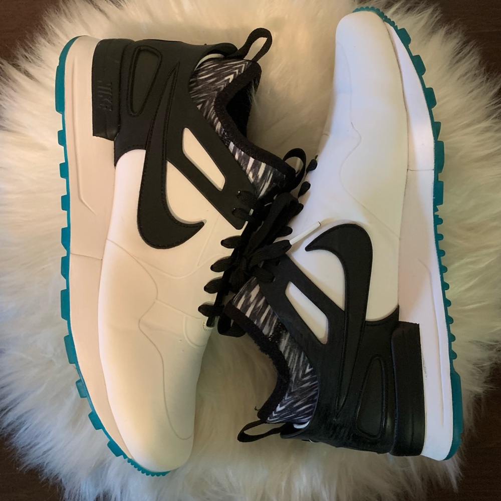 Nike Women’s Air Pegasus 89 Tech ‘N7’